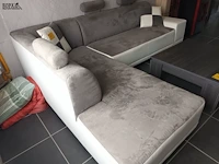 Lot 1 - hoeksalon - afbeelding 2 van  3