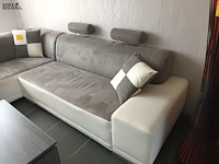Lot 1 - hoeksalon - afbeelding 3 van  3