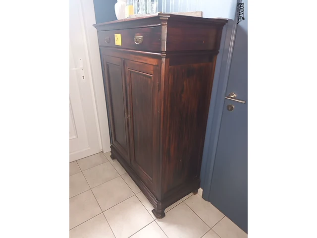 Lot 1 - houten kast - afbeelding 2 van  3