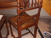 Lot 1 - mechelse tafel en stoelen - afbeelding 2 van  4