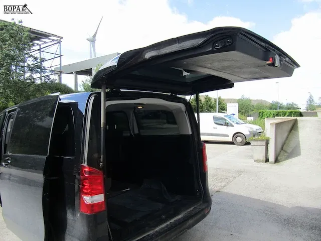 Lot 1 - mercedes v-klasse 220d (2022-chass.w1v44781313960502) - afbeelding 3 van  16