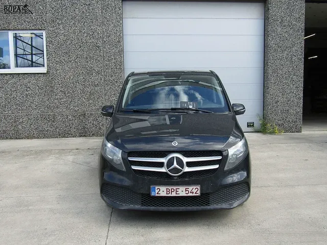 Lot 1 - mercedes v-klasse 220d (2022-chass.w1v44781313960502) - afbeelding 9 van  16