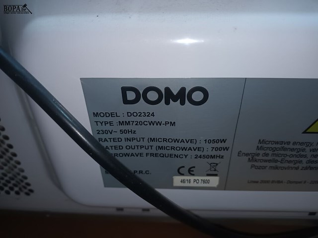 Lot 1 - microgolfoven domo - afbeelding 2 van  3