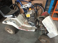 Lot 1 - mini tractor