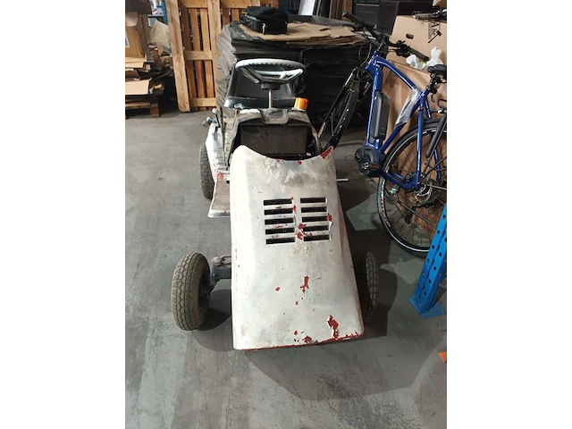 Lot 1 - mini tractor - afbeelding 5 van  6