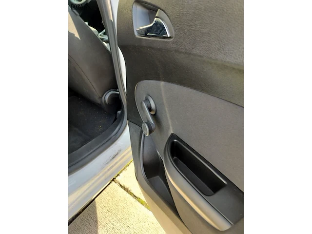 Lot 1 - opel astra (2014-cahss.w0lpc6ew1eg007767) - afbeelding 19 van  20