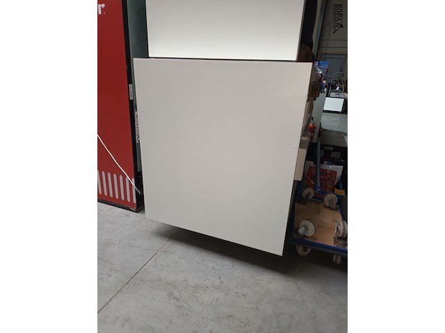 Lot 1 - open ladekast - afbeelding 2 van  4