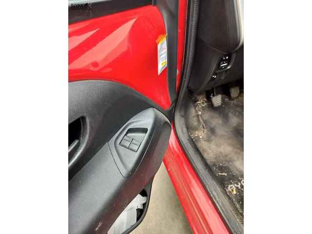 Lot 1 - toyota aygo (2015-chass.jtdjgnec20n075401) - afbeelding 2 van  23