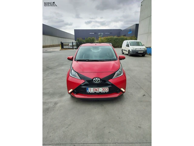 Lot 1 - toyota aygo (2015-chass.jtdjgnec20n075401) - afbeelding 1 van  23