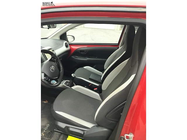 Lot 1 - toyota aygo (2015-chass.jtdjgnec20n075401) - afbeelding 23 van  23