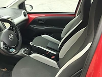Lot 1 - toyota aygo (2015-chass.jtdjgnec20n075401) - afbeelding 23 van  23