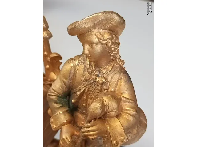 Lot 1 - vergulde mantelklok - afbeelding 3 van  5