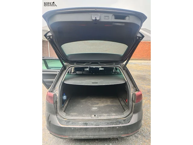 Lot 1 - volkswagen passat (2021-chass.wvwzzz3czme0811536) - afbeelding 20 van  22