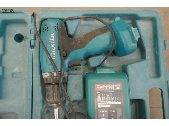 Lot 10 - accu schroefmachine makita - afbeelding 3 van  5