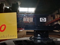 Lot 10 - computerschermen - 2 stuks - afbeelding 2 van  7