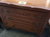 Lot 10 - houten ladekast - afbeelding 1 van  4