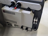 Lot 10 - kodak instanmatic m 66 filmprojector - afbeelding 3 van  5