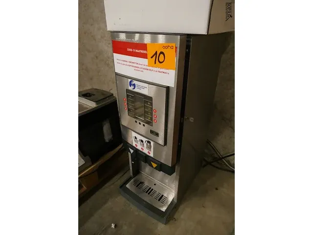 Lot 10 - koffiemachine bravilor - afbeelding 2 van  8