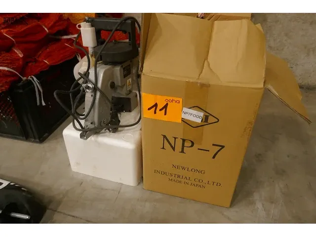 Lot 10 - koffiemachine bravilor - afbeelding 8 van  8