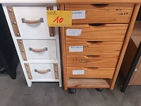 Lot 10 - ladekastje. 2 stuks - afbeelding 1 van  4