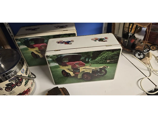 Lot 10 - lot diverse auto verzamel items ong 9 stuks - afbeelding 2 van  5