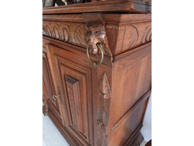 Lot 10 - mechelse buffetkast - afbeelding 4 van  5
