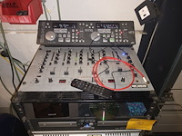 Lot 10 - muziekinstallatie - afbeelding 2 van  5