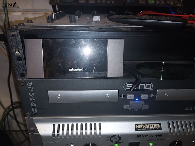 Lot 10 - muziekinstallatie - afbeelding 4 van  5