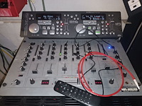 Lot 10 - muziekinstallatie - afbeelding 5 van  5