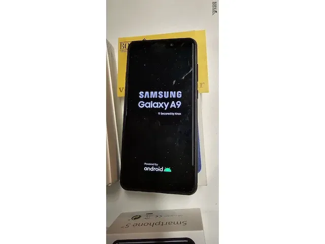 Lot 10 - smartphone samsung a9 - afbeelding 2 van  6