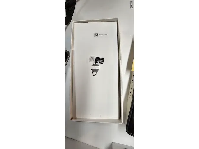 Lot 10 - smartphone samsung a9 - afbeelding 4 van  6