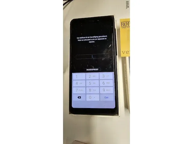 Lot 10 - smartphone samsung a9 - afbeelding 6 van  6