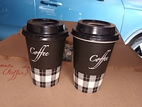 Lot 10 - wegwerp koffiebekers met deksels - afbeelding 4 van  4