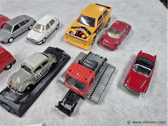 Lot 10 stuks - afbeelding 3 van  3