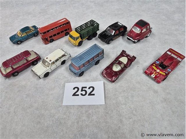 Lot 10 stuks - afbeelding 1 van  3