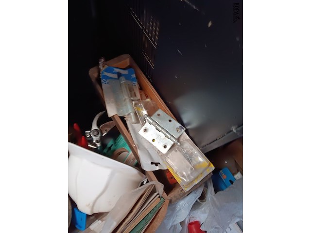 Lot 100 - lot werkmateriaal - afbeelding 6 van  6