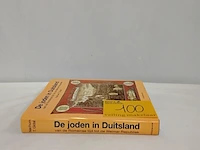Lot 100 - naslagwerk, de joden in duitsland, 1 stuk - afbeelding 1 van  1
