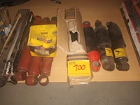Lot 100 - schokdempers. 8 stuks - afbeelding 1 van  4
