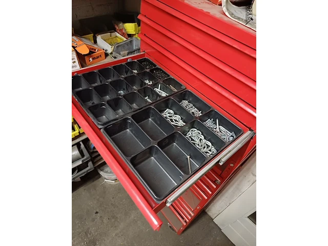 Lot 1001 - verrijdbare würth gereedschapskast - afbeelding 11 van  14