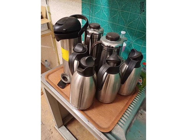 Lot 101 - blender en thermossen. 8 stuks - afbeelding 2 van  3