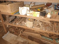 Lot 101 - divers materiaal. inhoud rek - afbeelding 5 van  6