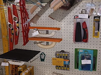 Lot 101 - divers werkmateriaal - afbeelding 1 van  5