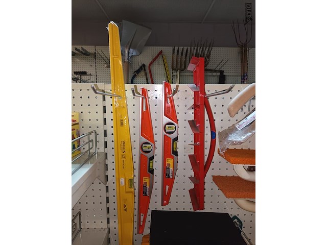 Lot 101 - divers werkmateriaal - afbeelding 2 van  5