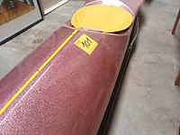 Lot 101 - kajak rood - afbeelding 1 van  8