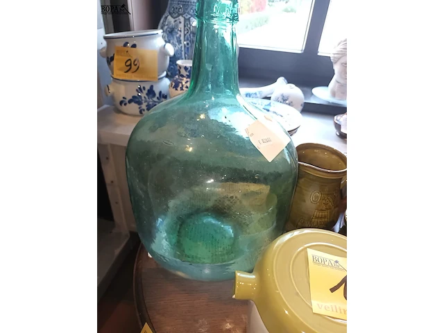 Lot 101 - keramiek en glaswerk groen. 10 stuks - afbeelding 6 van  6