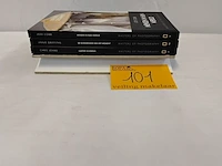 Lot 101 - lot boeken, national geographic, 3 stuks + kalender 1e werel - afbeelding 1 van  4