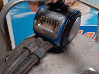 Lot 101 - mini melkmachine - afbeelding 3 van  3