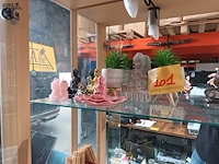 Lot 101 - oosterse decoratie en servies - afbeelding 4 van  7