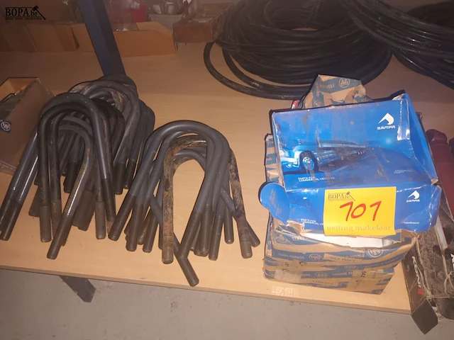Lot 101 - veerklemmen - afbeelding 2 van  6
