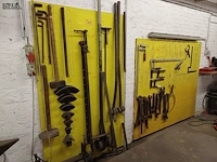 Lot 1018 - divers plooi- en spanmateriaal - afbeelding 1 van  4